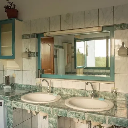 Pine Tree Family House Appartamento