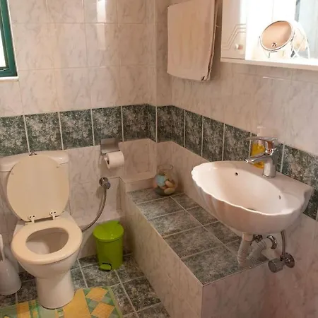 Daire Pine Tree Family House Lefkimmi (Corfu)